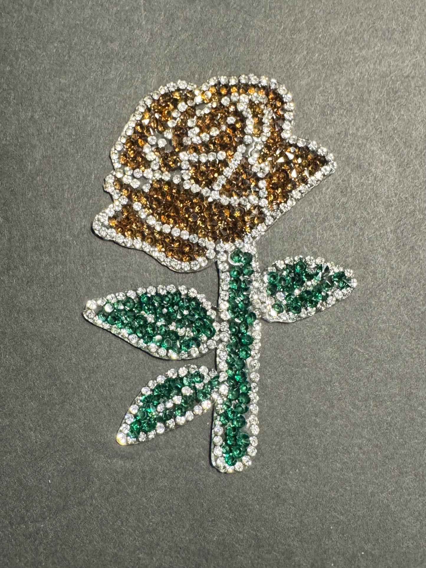 Stone flower w/stem brown