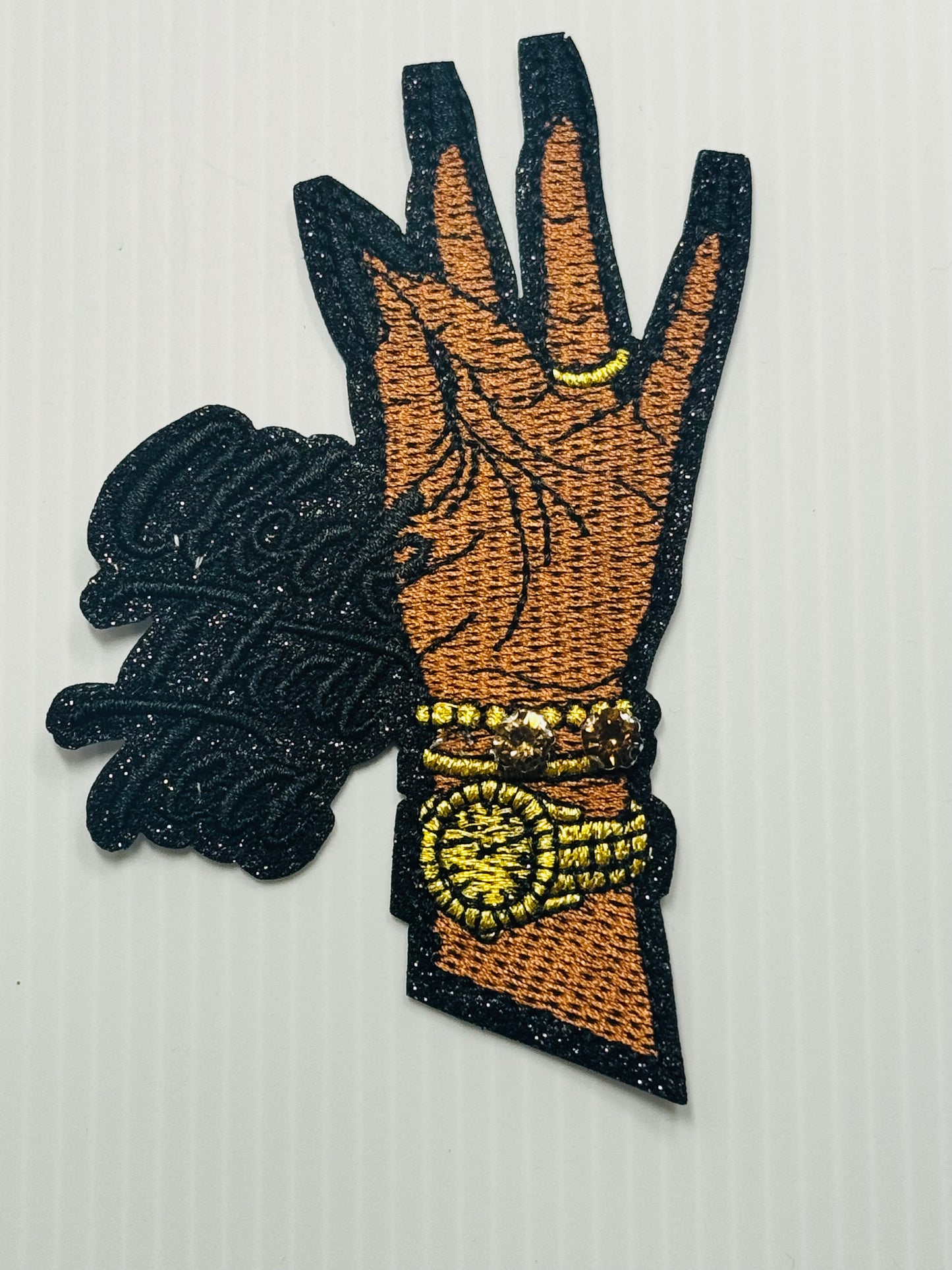 CLOCK THAT TEA BLACK W/STONES