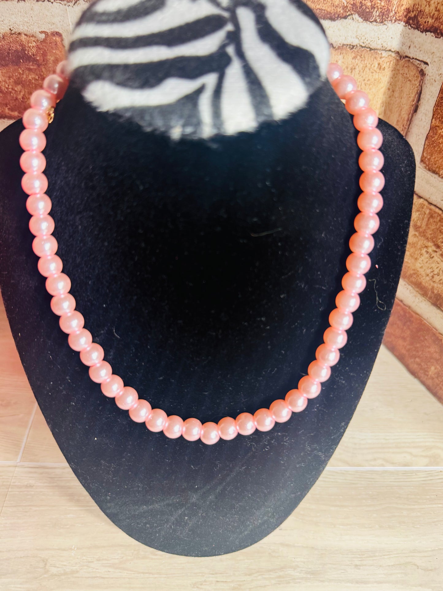 PEARL NECKLACE LIGHT PINK