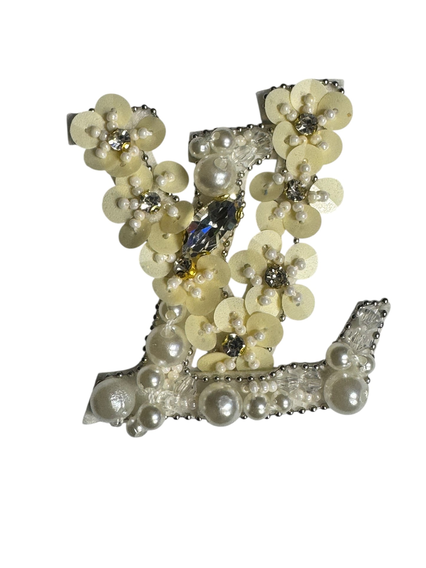 LV-INSPIRED CREAM STONE/PEARL LETTERS