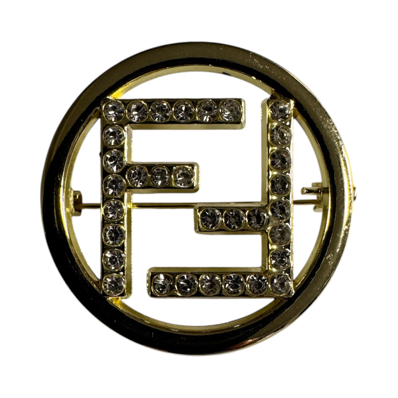Gold Crystal “F” Circle Brooch – Designer-Inspired Luxury Rhinestone Pin