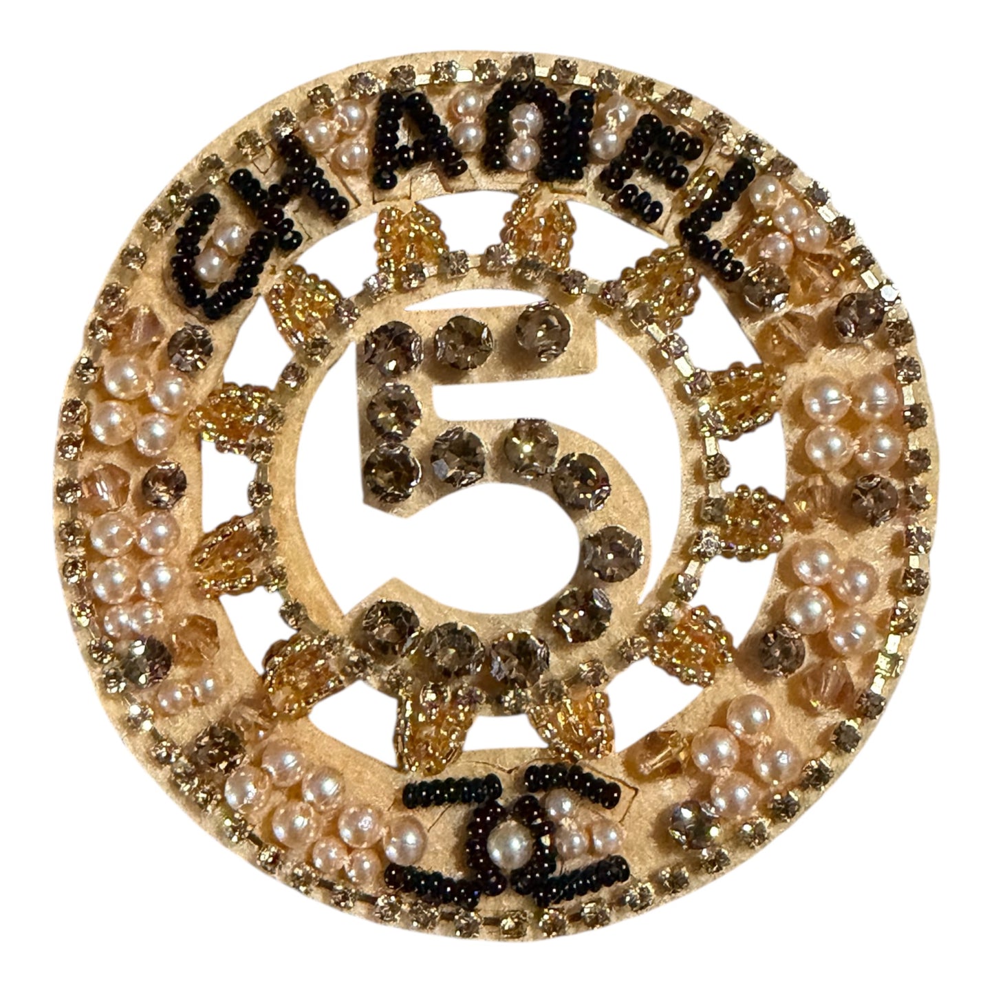 CC 5 inspired beaded patch – gold