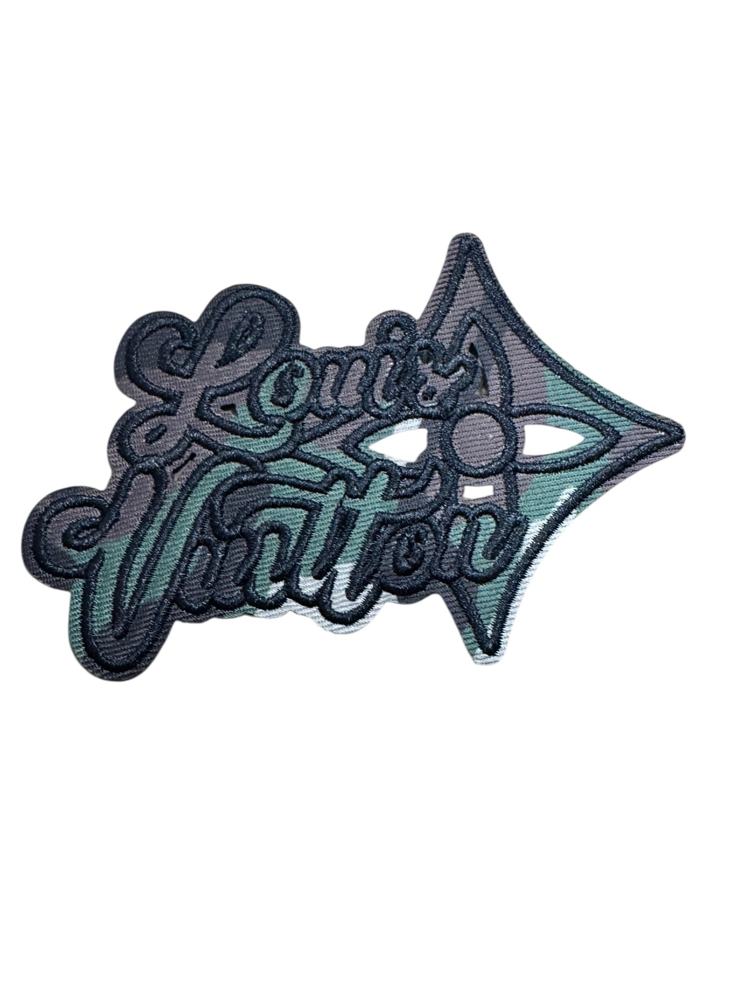 LV-INSPIRED CAMO ARROW W/WORDS
