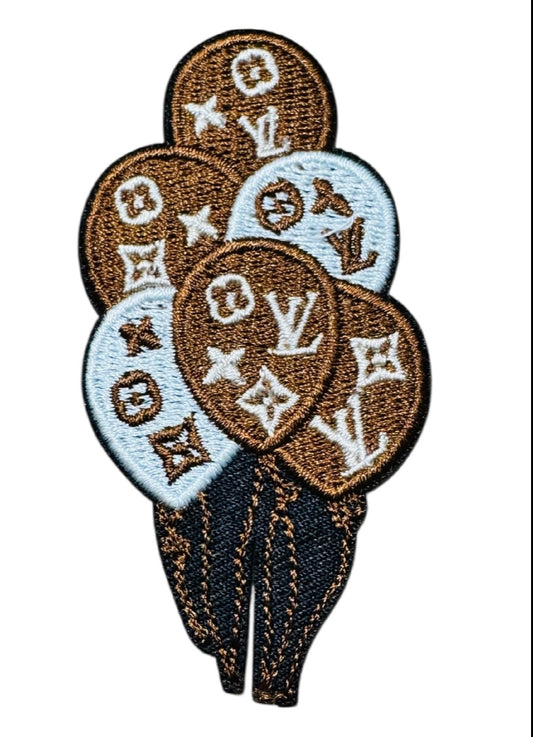 LV-INSPIRED BROWN/WHITE BALLON BOUQUET