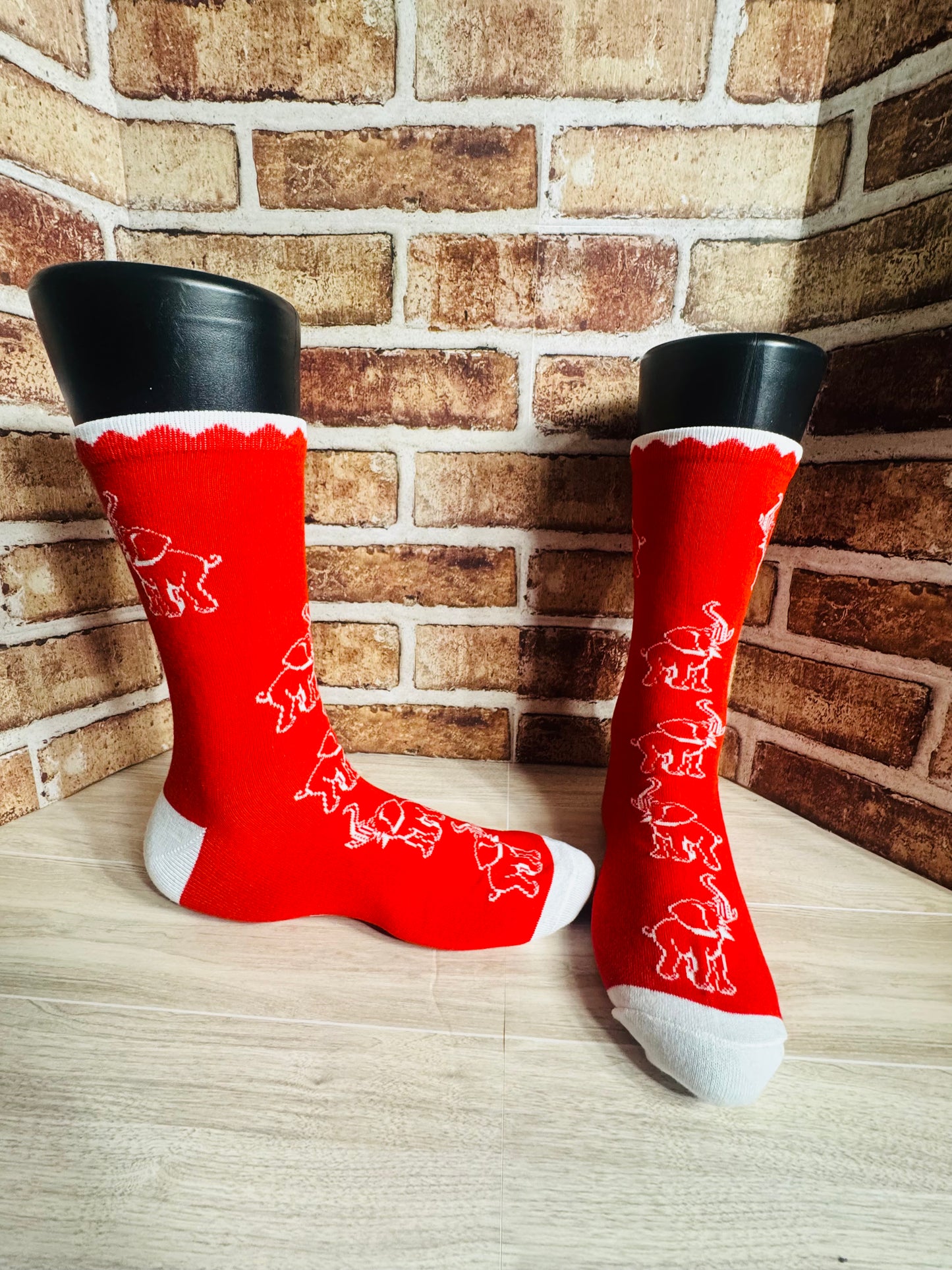 Delta Sigma Theta Elephant Crew Socks – Red & White