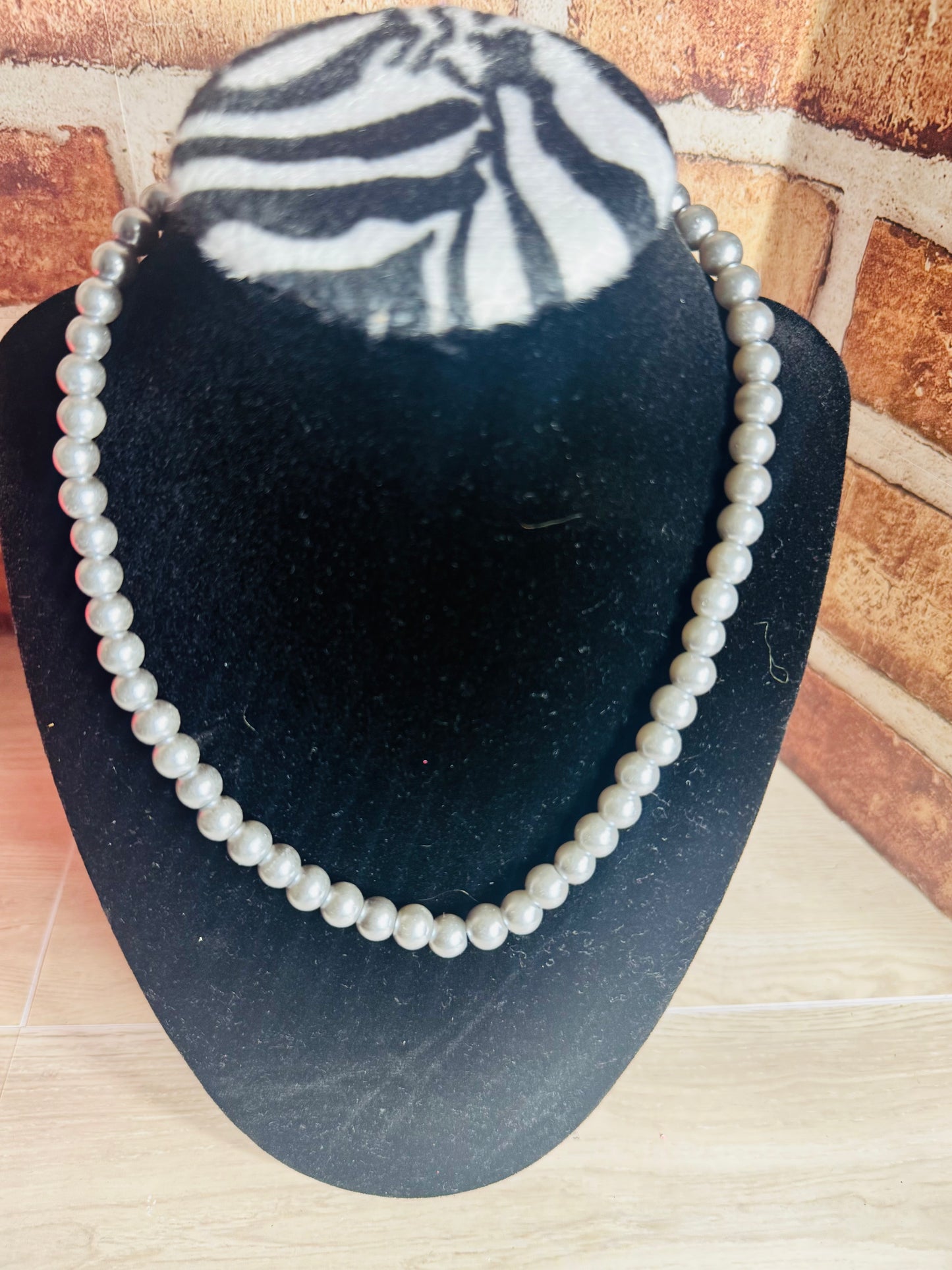 PEARL NECKLACE SILVER