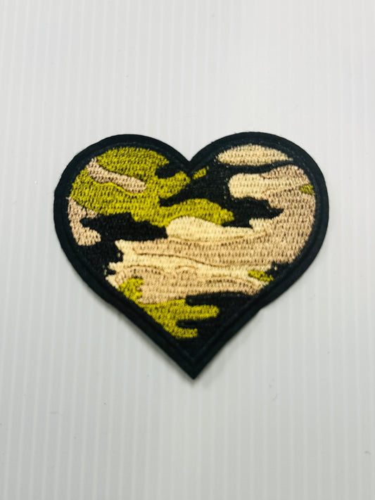CAMO HEART