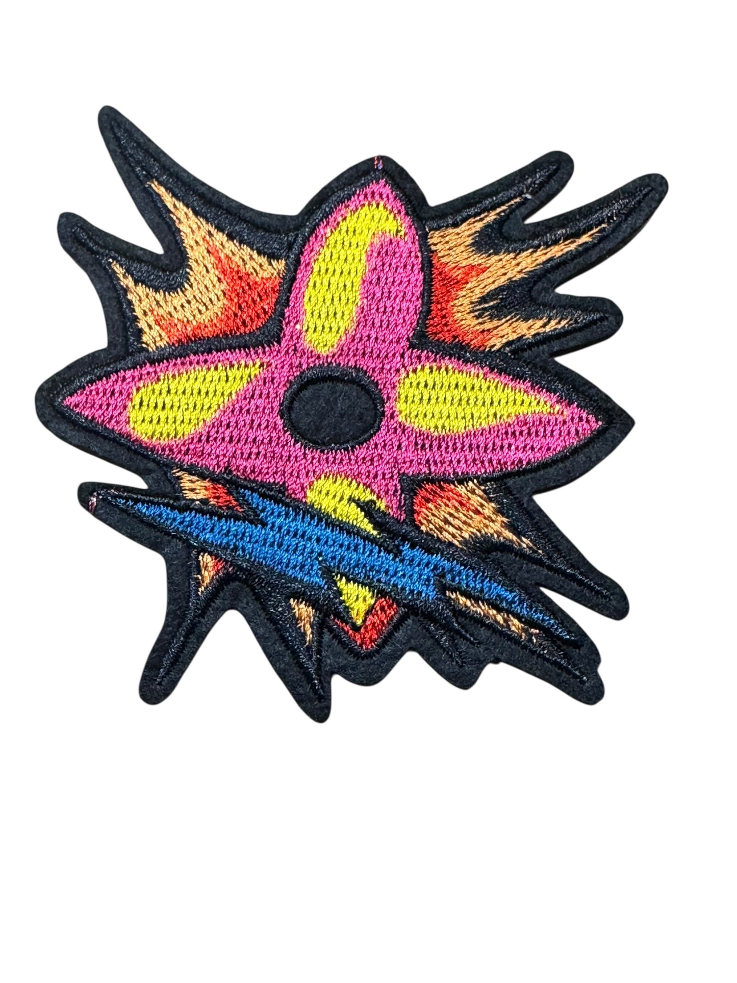 LV-INSPIRED MULTICOLORED LIGHTNING STAR