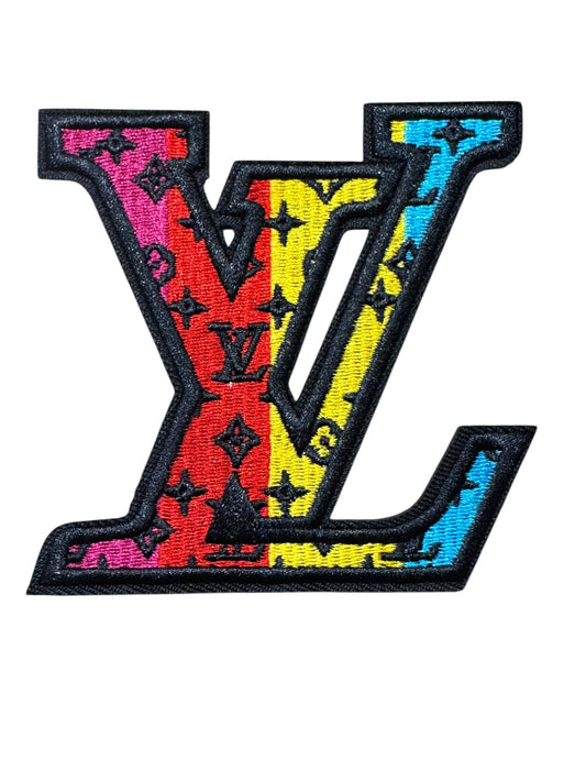 LV-INSPIRED MULTICOLORED LETTERS