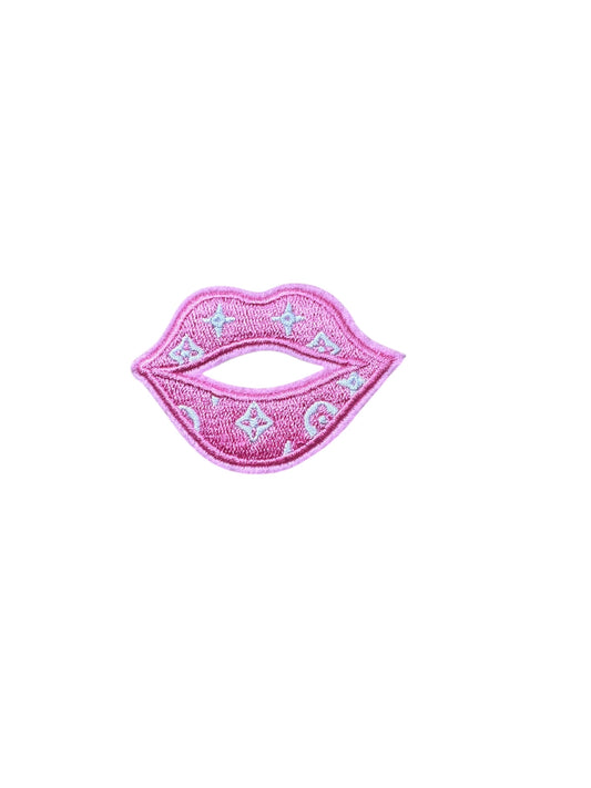 LV-INSPIRED PINK LIPS