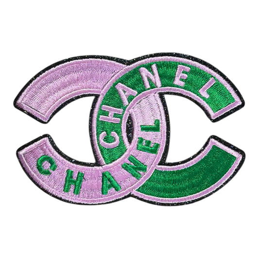 Double C interlocking patch design Light pink/green